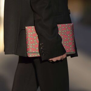 MOLESKINE ITALIAN SILK COLLECTION LARGE HARDCOVER RULED NOTEBOOK JOURNAL Red